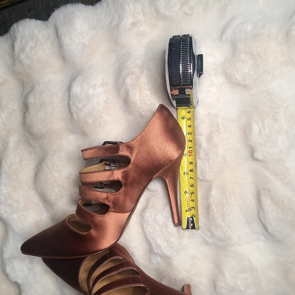 J. Crew Rust Heels with Pointed Toe and Strappy Design - Picture 8 of 13